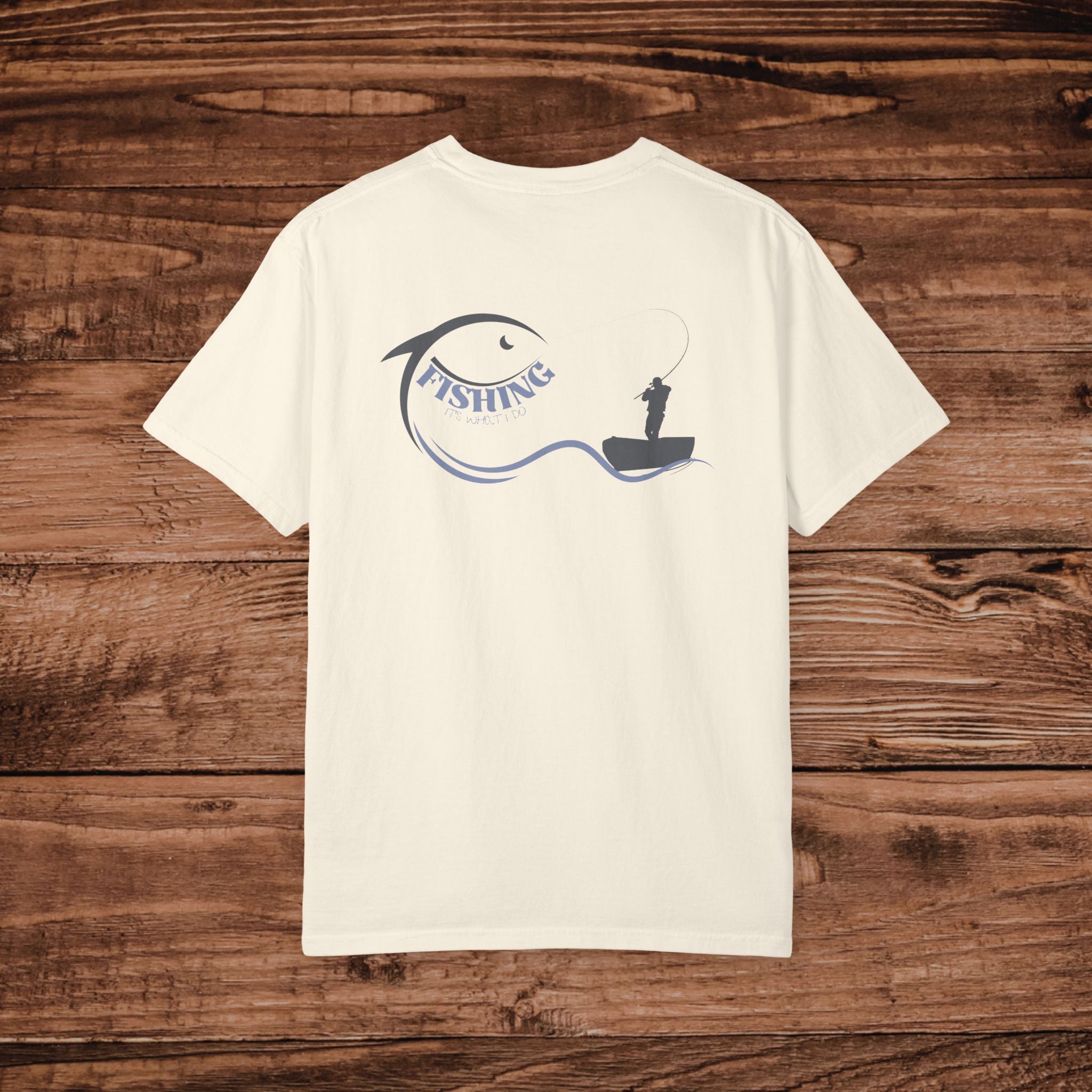 Fishing Shirt for Men Retro Angler Graphic Tee, Comfort Colors Garment Dyed Boat T-Shirt, Vintage Style Fishing Gift for Dad,Fishing Apparel