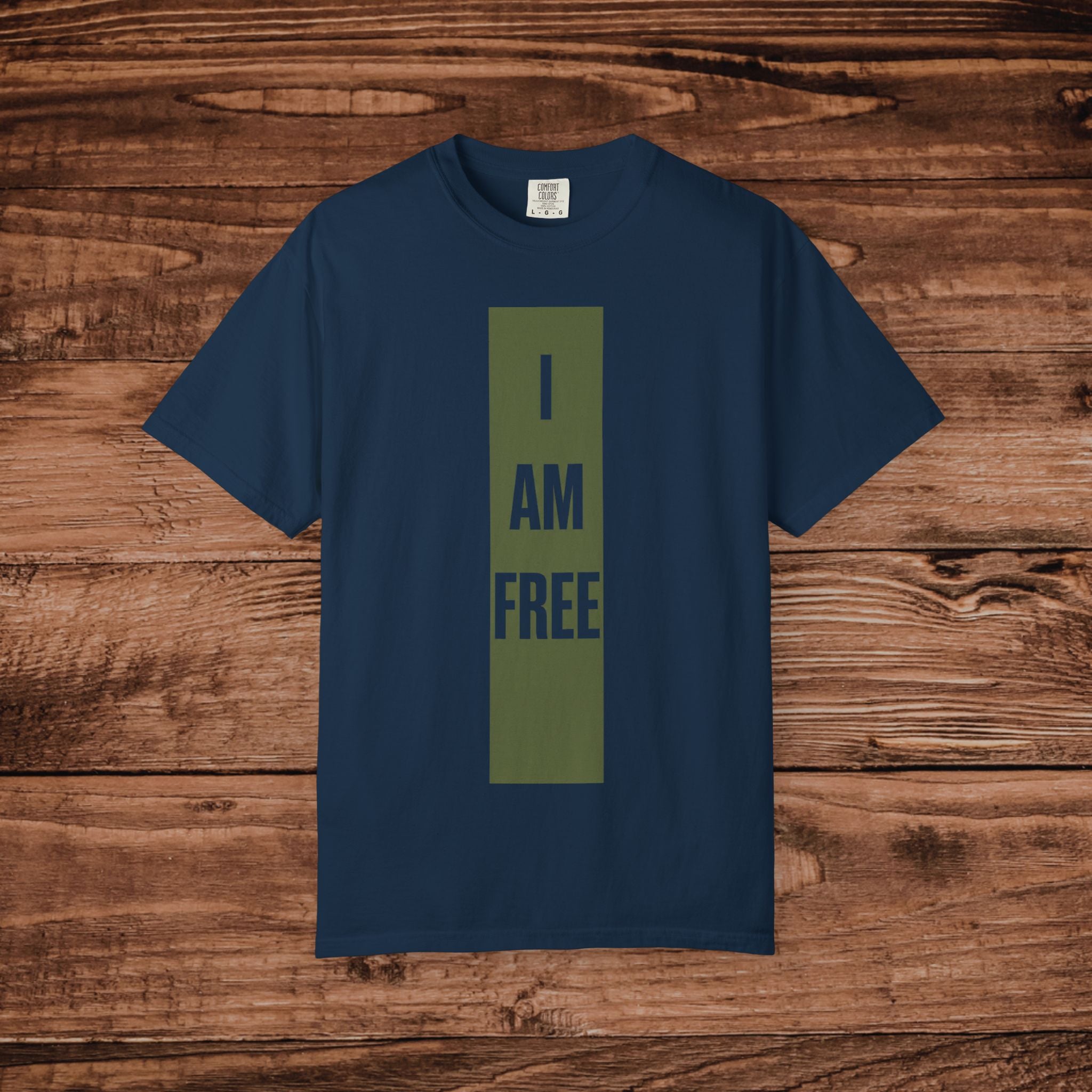 I AM FREE vertical text T-Shirt | Minimalist statement tee