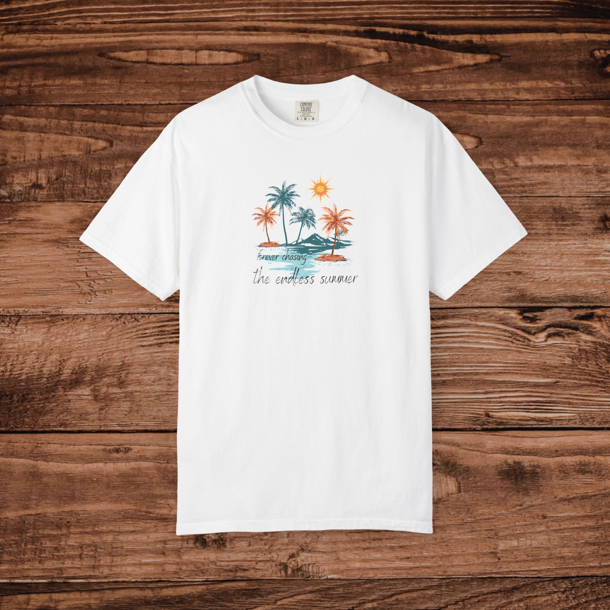 Endless summer graphic T-shirt | summer beach sunset design