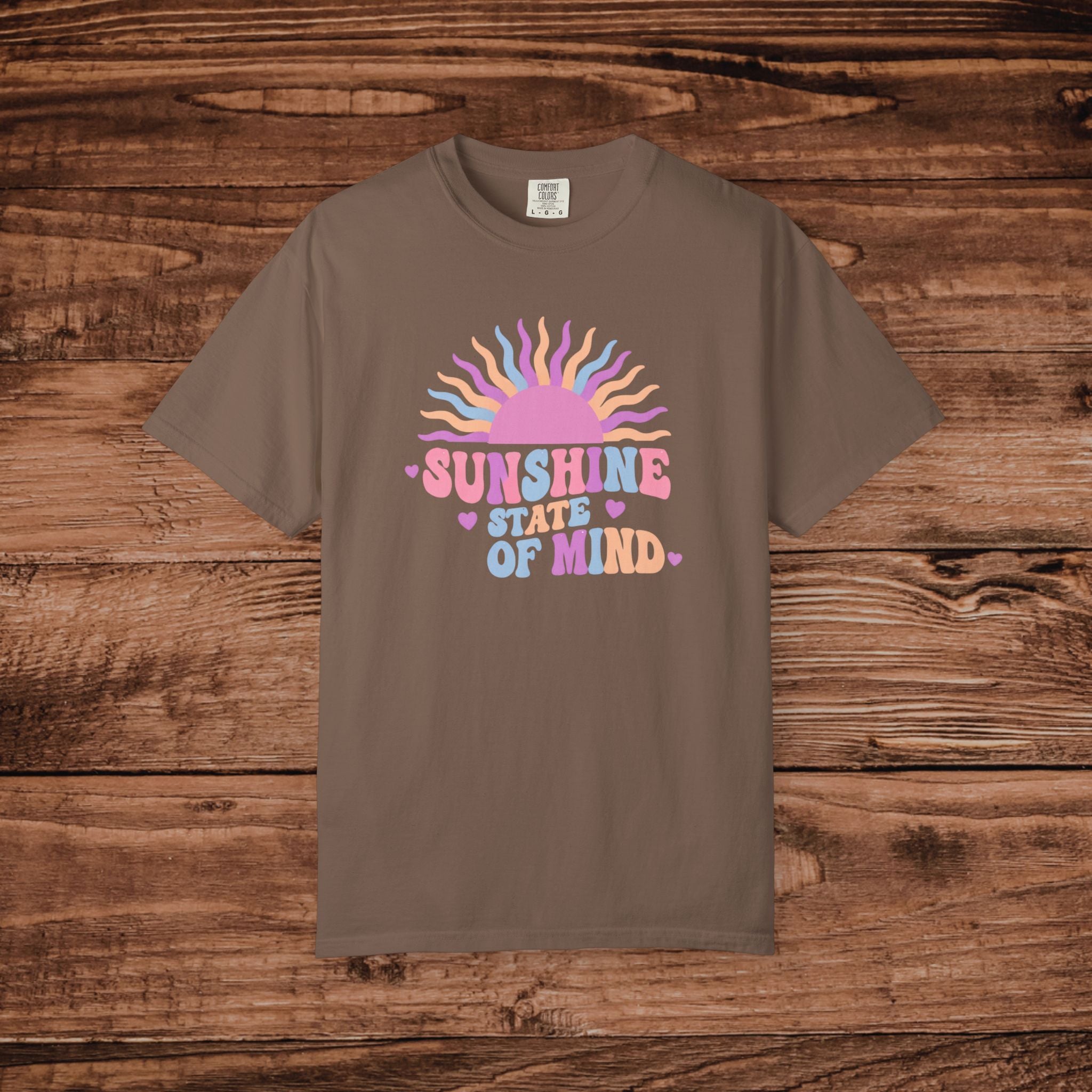 Sunshine State of Mind T-Shirt | Retro Sunset Tee
