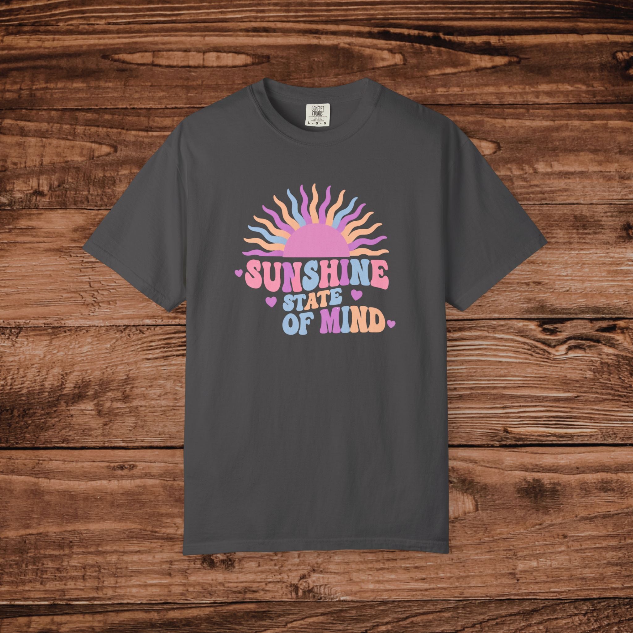 Sunshine State of Mind T-Shirt | Retro Sunset Tee