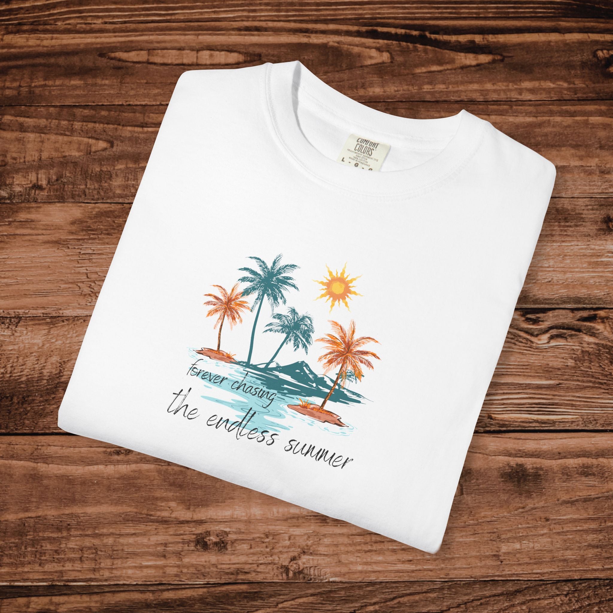 Endless summer graphic T-shirt | summer beach sunset design