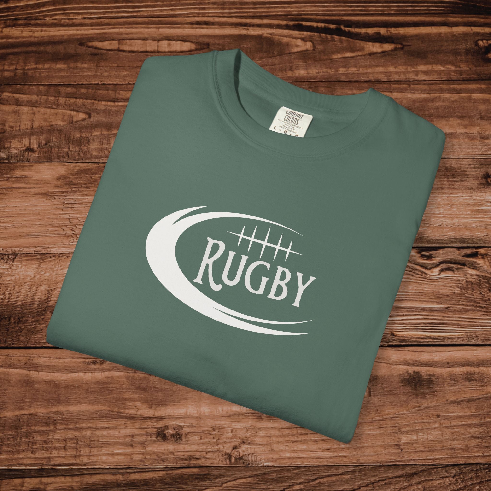 Rugby Graphic T-Shirt, Vintage Style Rugby Player Tee, Retro Collegiate Sports Shirt, Aesthetic Rugby Top, Rugby Fan Gift Tee