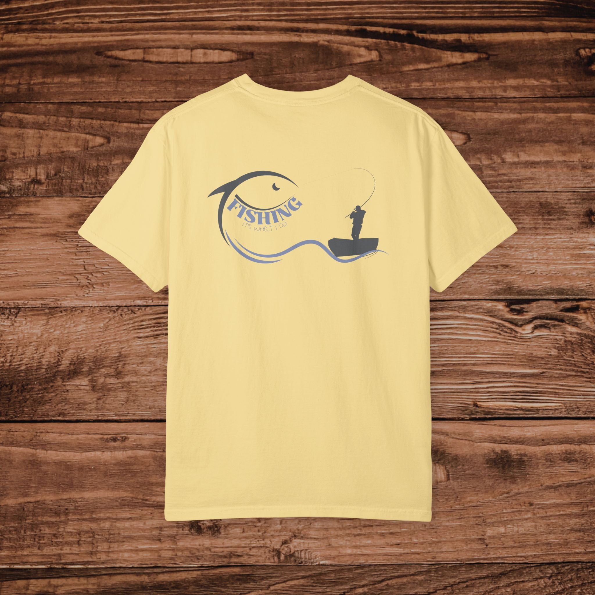 Fishing Shirt for Men Retro Angler Graphic Tee, Comfort Colors Garment Dyed Boat T-Shirt, Vintage Style Fishing Gift for Dad,Fishing Apparel