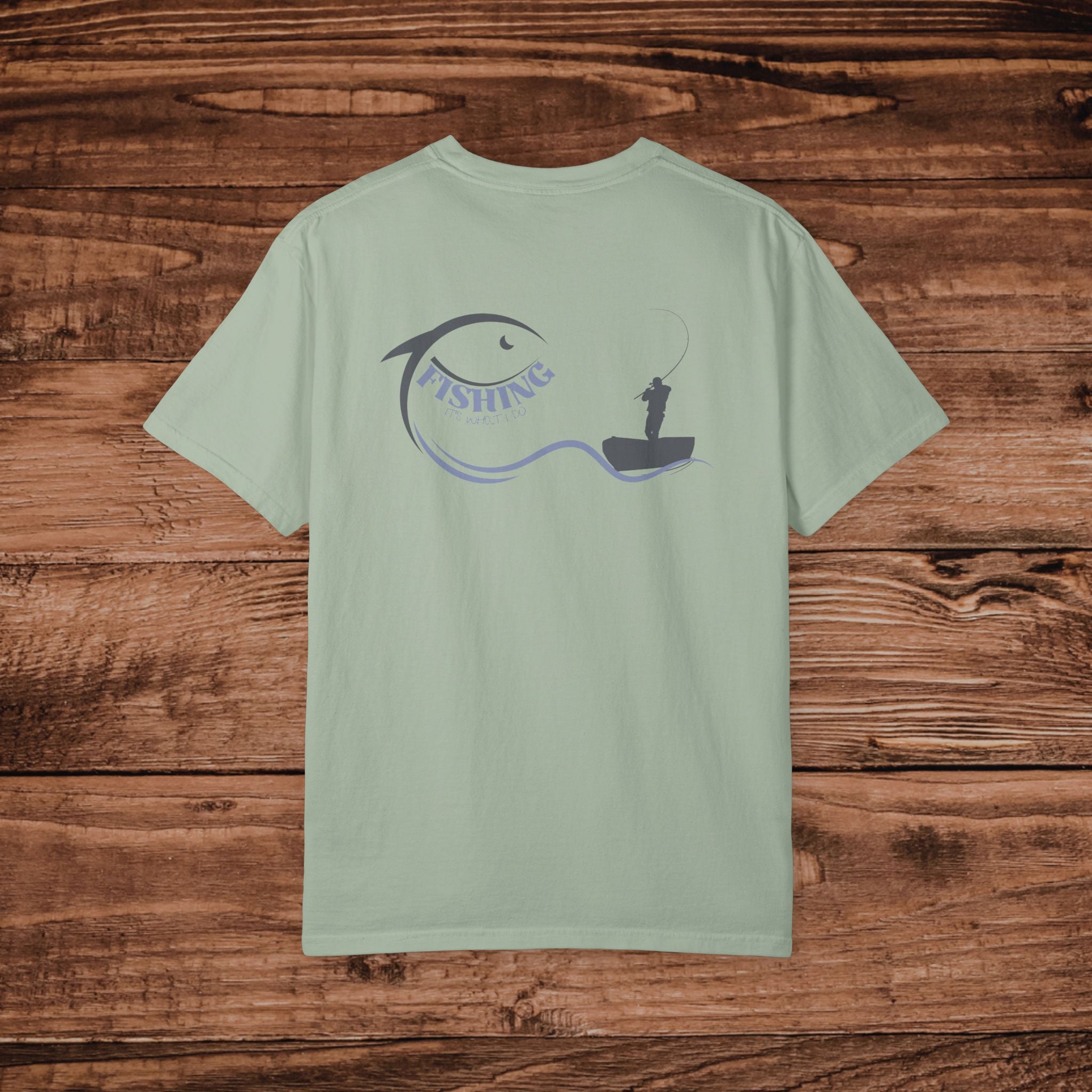 Fishing Shirt for Men Retro Angler Graphic Tee, Comfort Colors Garment Dyed Boat T-Shirt, Vintage Style Fishing Gift for Dad,Fishing Apparel