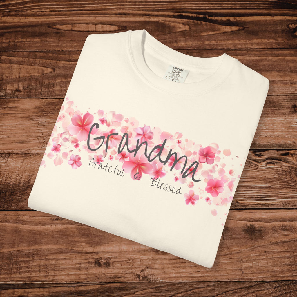 Grandma floral T-Shirt | pink cherry blossom