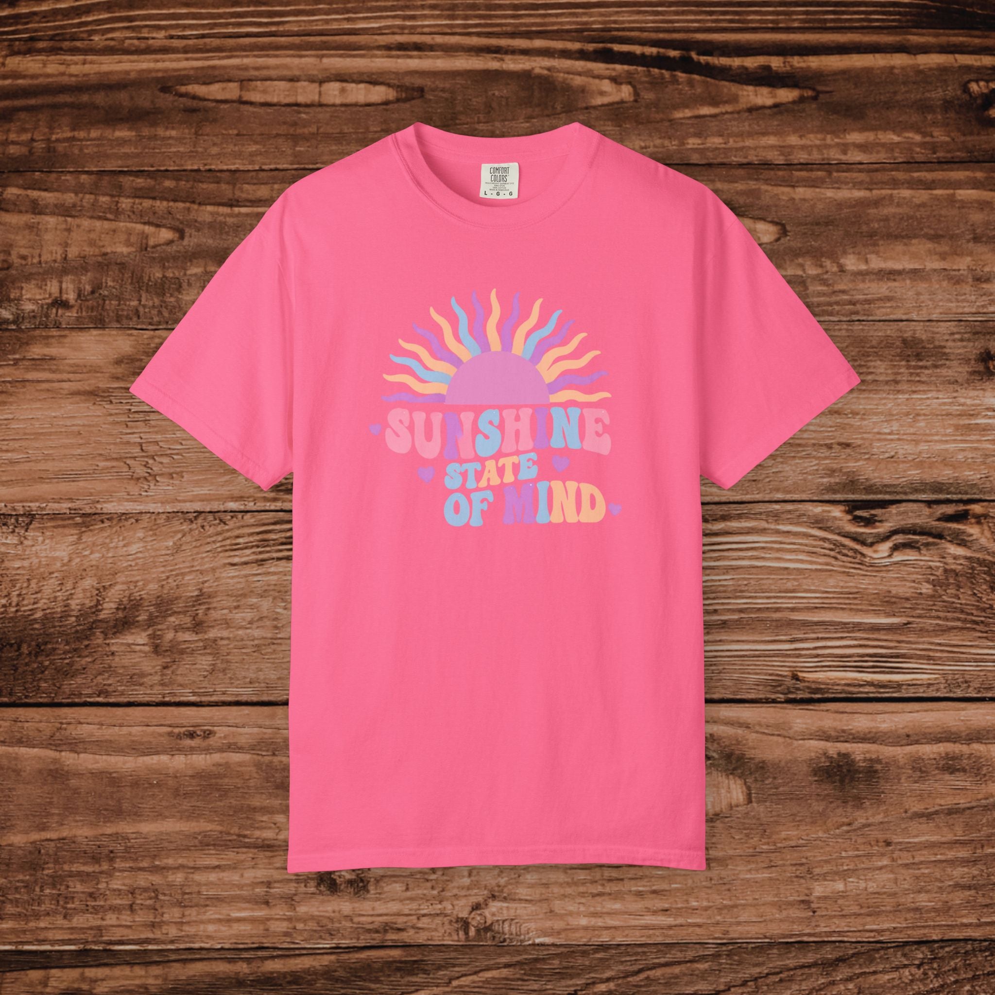 Sunshine State of Mind T-Shirt | Retro Sunset Tee